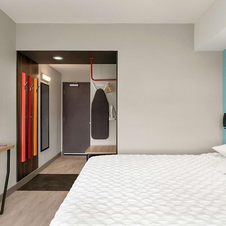 Tru By Hilton Florence I-95 Εξωτερικό φωτογραφία