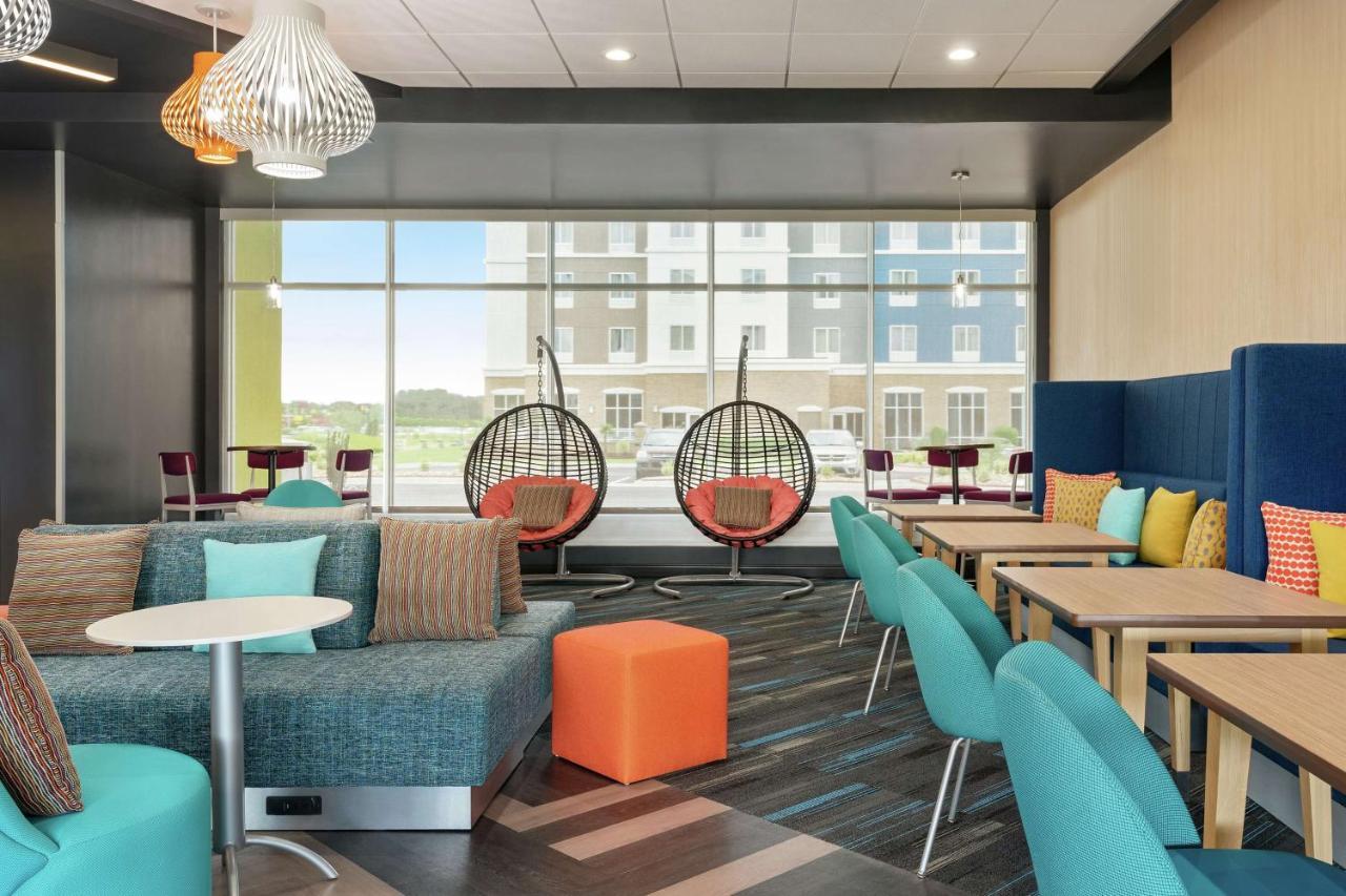 Tru By Hilton Florence I-95 Εξωτερικό φωτογραφία