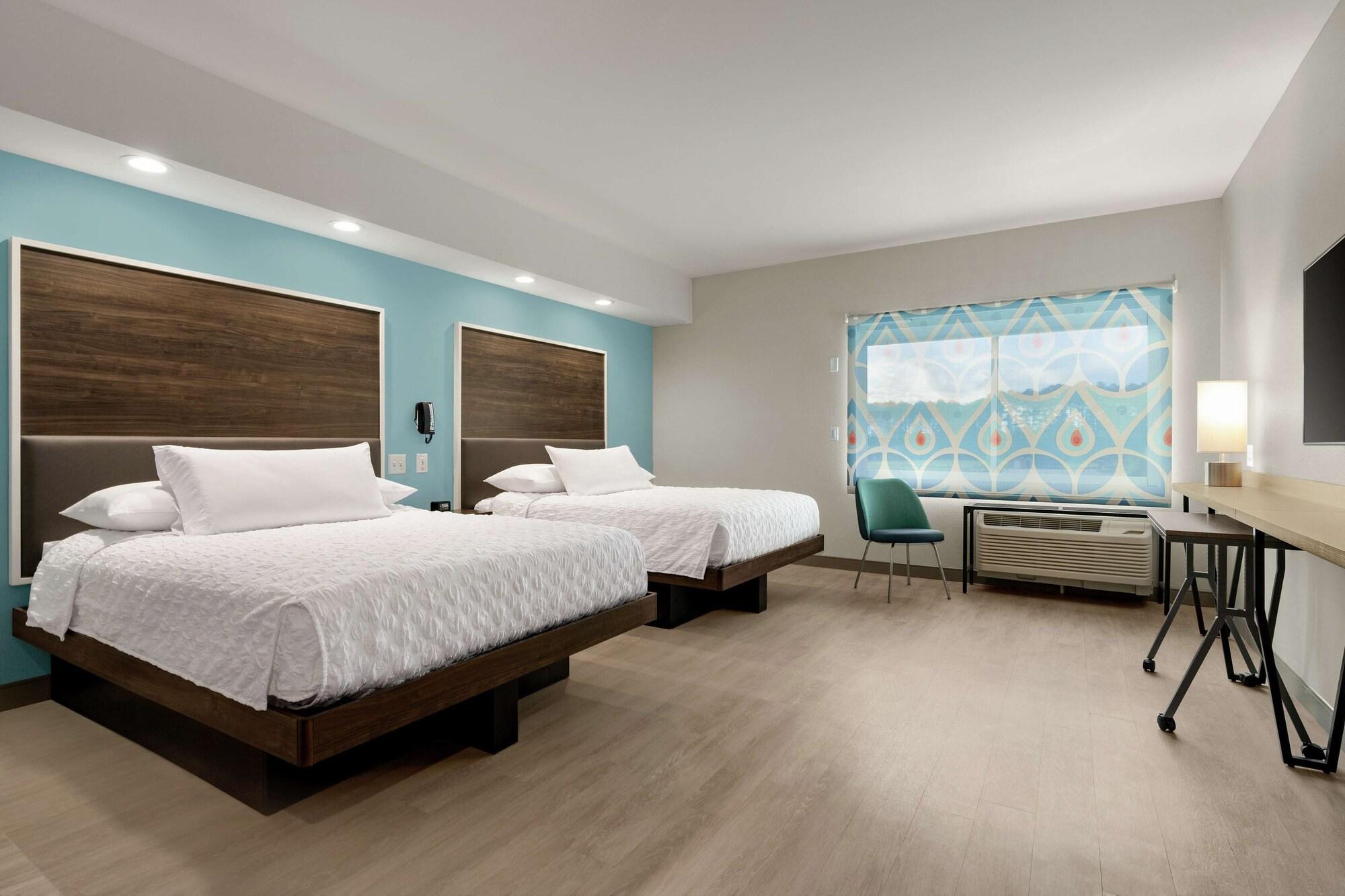 Tru By Hilton Florence I-95 Εξωτερικό φωτογραφία